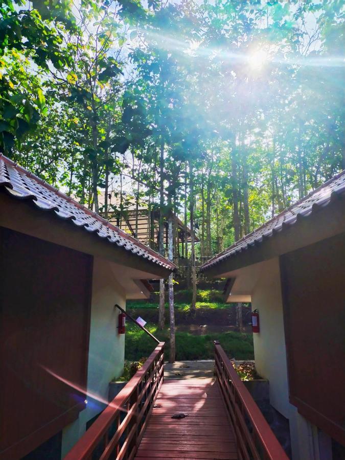 Kasuari Exotic Resort Magelang Exterior foto