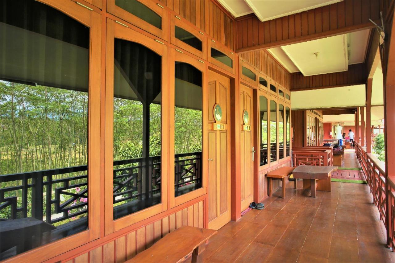 Kasuari Exotic Resort Magelang Exterior foto